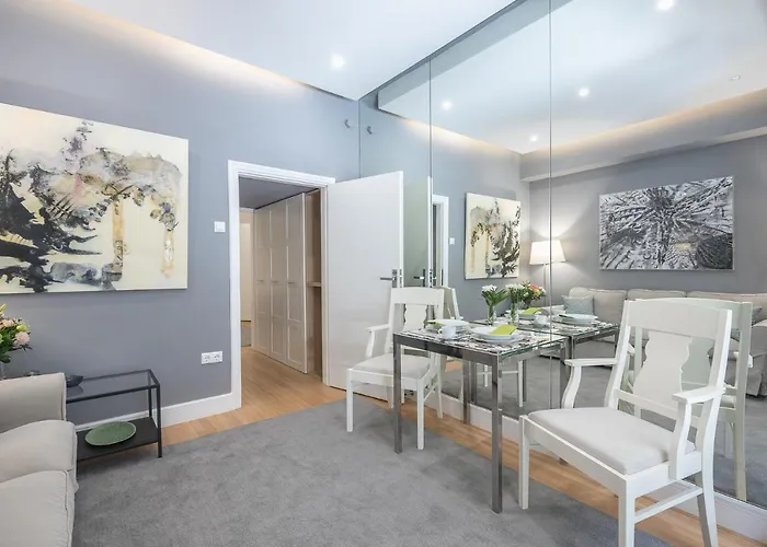 Charming Apartment In Kolonaki, Peridot - Homes