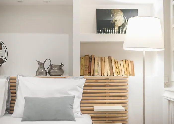 Charming Apartment In Kolonaki, Peridot - Homes